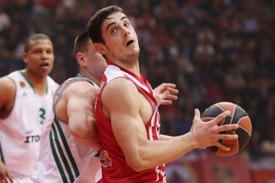 Παπαπέτρου: «Ευχαριστώ τους προπονητές μου»