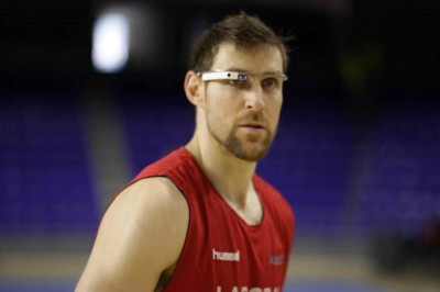 Λαμποράλ: «37άρα» Νοτσιόνι στο Παλάου με... Google Glass!