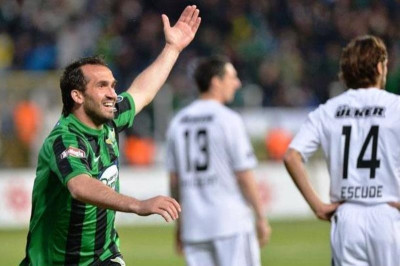 Κόνιασπορ: Λύτρωση με Γκέκα!