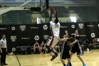 NCAA: Ο ψηλότερος παίκτης στον κόσμο είναι 2.26! (video)