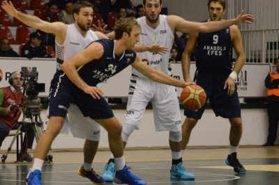 Αναντολού Εφές: Πλησίασε «Φενέρ»