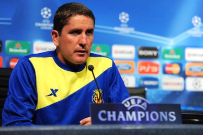 AEK: Επαφές με προπονητές