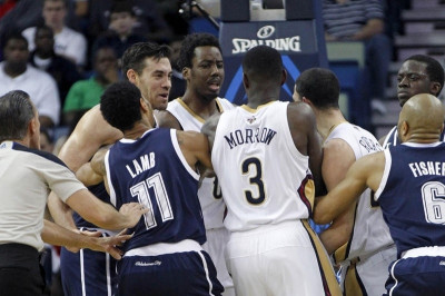 Νιου Ορλίνς Πέλικανς: Από το πουθενά… δολοφόνος ο Έβανς (video)