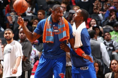 «Βόλτες» για Νικς και Κλίπερς, συμβόλαιο για Πάουελ