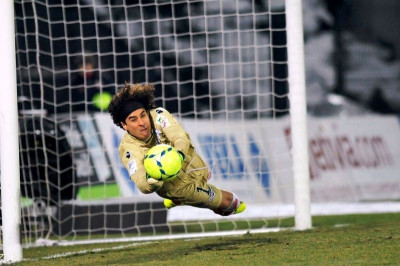 Μίλαν: Ενδιαφέρον για Οτσόα