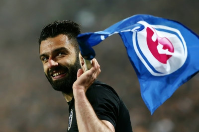 Τζαβέλλας: «Μεγάλο ευχαριστώ στον υπέροχο κόσμο» (photo)