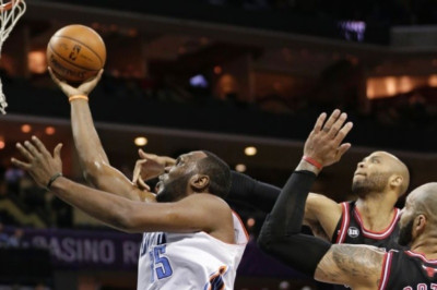 Σάρλοτ Μπόμπκατς: Περιμένουν νέα… μαγικά (videos)