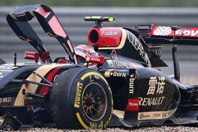 Φόρμουλα 1: Τράκαρε (και) στην Κίνα ο Μαλντονάντο (photos+video)