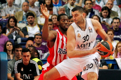 Ευρωλίγκα: MVP Μπουρούσης, Τζέρελς