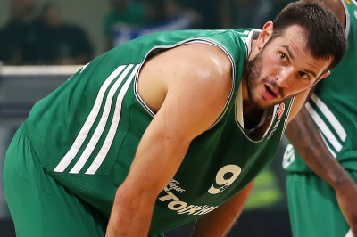 Φώτσης: «Δίπλα μας ο κόσμος»