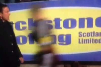 Σκωτία: Σκόραρε και... κουτούλησε προπονητή Έλληνα! (videos)