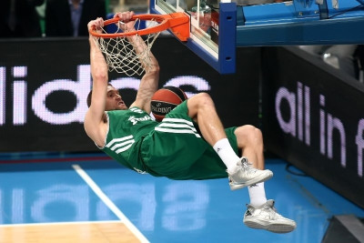 Παναθηναϊκός: Το κάρφωμα του Μπράμος (video)