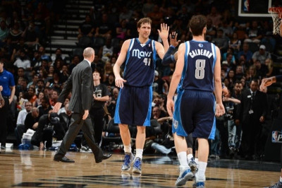 Ξέσπασμα των Μάβερικς στο Σαν Αντόνιο