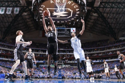 Σαν Αντόνιο Σπερς: Άντεξαν στο Ντάλας και 2-2 (videos)