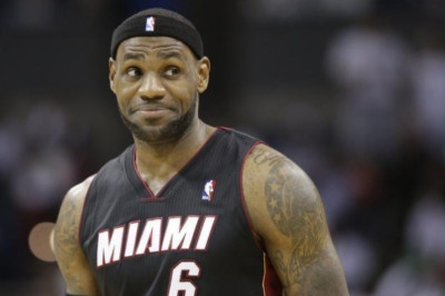 Μαϊάμι Χιτ: Βεβαιότητα για παραμονή Τζέιμς, Ουέιντ και Μπος