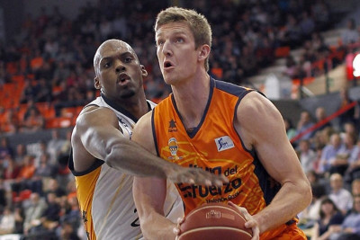 Βαλένθια: MVP Απριλίου στην Ισπανία ο Ντόελμαν (videos)