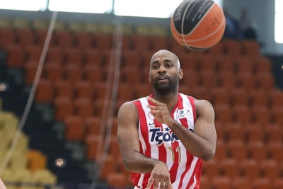 Κόλινς: «Πιο άνετα πλέον»