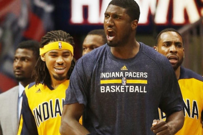 Ιντιάνα Πέισερς: Απελπισμένοι με Χίμπερτ