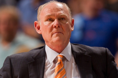 Λος Άντζελες Λέικερς: Αίτηση… εργασίας από Καρλ