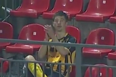 Λιθουανία: Σκόραρε και αποθέωσε από τις κερκίδες τον... εαυτό του! (video)