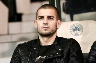 Τα μπράβο του Πέτριτς στον Ράκιτιτς  (photos)