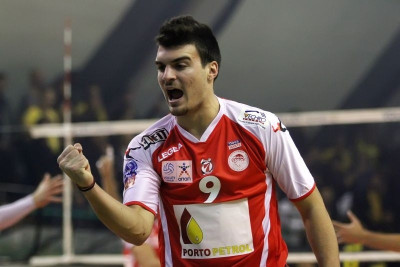 Ολυμπιακός: Ανανέωσε ο Κοκκινάκης