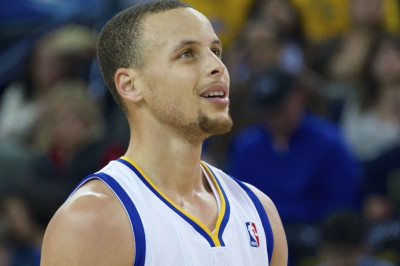 Γκόλντεν Στέιτ Ουόριορς: Χαρούμενος με Κερ ο Κάρι