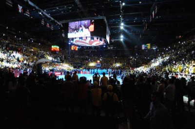 Ρεάλ - Μακάμπι: Έκθαμβος με την ατμόσφαιρα ο Ζήσης (video)