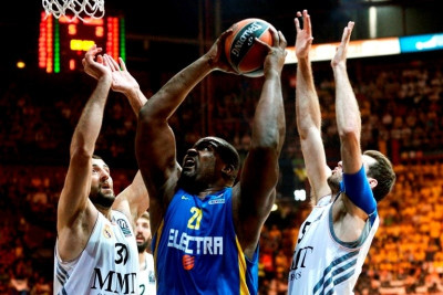 Σχορτσανίτης: «C-H-A-M-P-I-O-N-S!!!» (photos)