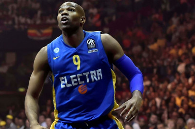 Μακάμπι Τελ Αβίβ: Ο Τάιους κάρφωσε τη Ρεάλ μέσω... Ράις (video)