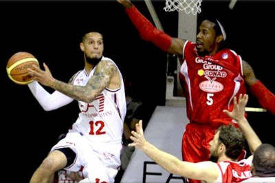 Ιταλία: Πρώτη νίκη για Αρμάνι και Σάσαρι