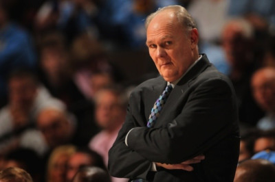 Κλίβελαντ Καβαλίερς: Καρλ ή Χόλινς, Εμπίντ ή Ουίγκινς!