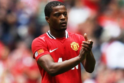 Μάντσεστερ Γιουνάιτεντ: Ανανέωσε ο Εβρά