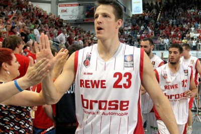 Μπάμπεργκ: Συνεχόμενες αποχωρήσεις