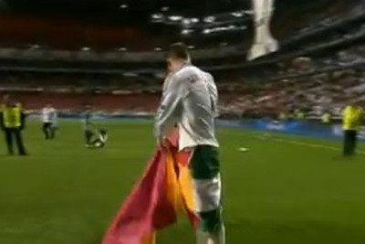 Ρεάλ Μαδρίτης: Έκανε τον ταυρομάχο ο Ράμος! (video)