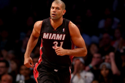 Μαϊάμι Χιτ: Βραβείο για Μπατίερ, χρόνος για Όντεν