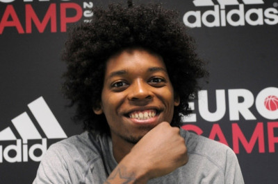 Εστουντιάντες: Θέλει να φύγει ο Νογκέιρα