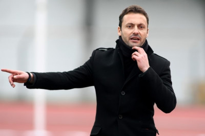 Παπαβασιλείου: «Συζητάω με δυο ομάδες»