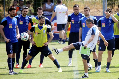 Εθνική Ελλάδας: «Ιδιαίτερα» στην τακτική από Σάντος