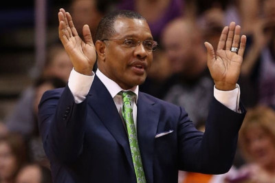 Λος Άντζελες Λέικερς: Συζητήσεις με Τζέντρι