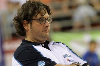 Εθνική Ανδρών: Διαφορά με Τρινκιέρι