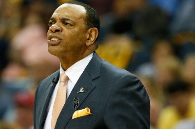 Κλίβελαντ Καβαλίερς: Συνέντευξη με Γκρίφιν, Λου και Χόλινς