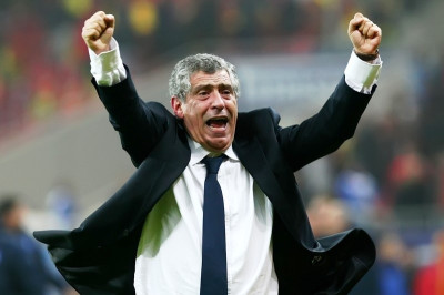 Σάντος: «Να παίξουμε στις 29 Ιουνίου»