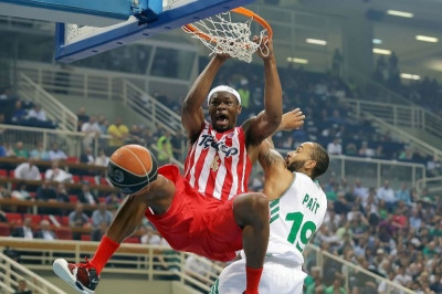 Ολυμπιακός: «Φτιάχνεται» ο Πέτγουεϊ με την κριτική (photos)