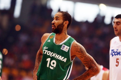 Παναθηναϊκός-Ολυμπιακός: Η τρομερή τάπα του Ράιτ! (video)