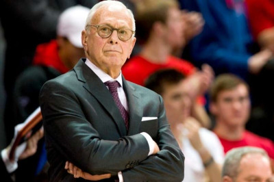 Λος Άντζελες Λέικερς: Διάψευση από Μπράουν