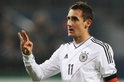 Μουντιάλ 2014: Έγραψε ιστορία ο Κλόζε (video)