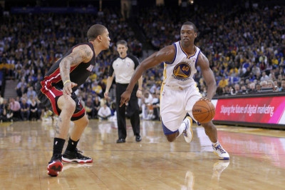 Γκόλντεν Στέιτ Ουόριορς: Αποφασισμένος ο Μπαρνς