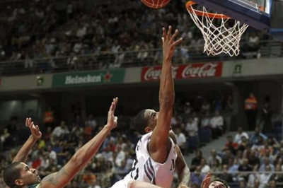 Ρεάλ Μαδρίτης: Τρομερή τάπα με... βουτιά από Σλότερ (video)