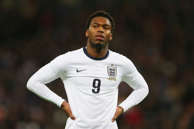 Mundial 2014: Πέταξαν μπύρα στον Στάριτζ (video+photos)